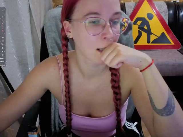adrenalinse live cam on BongaCams