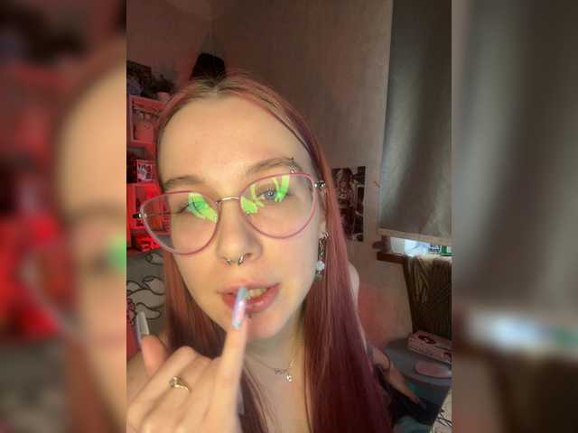 adrenalinse's BongaCams show and profile