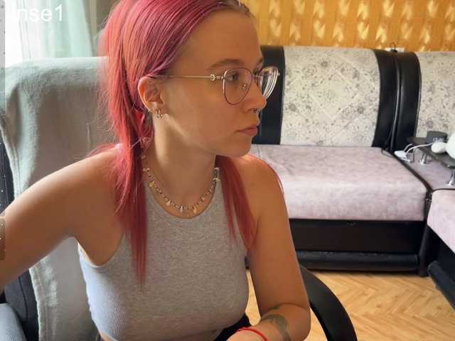 adrenalinse live cam on BongaCams