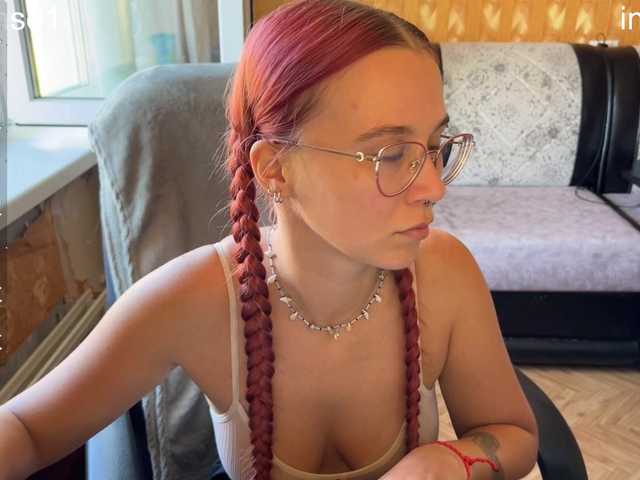 adrenalinse live cam on BongaCams