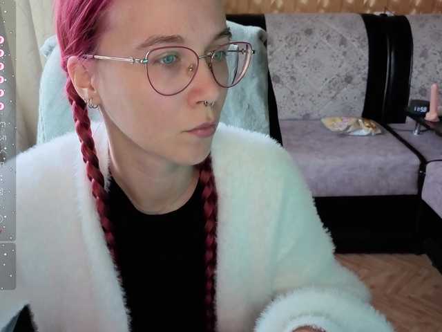 adrenalinse live cam on BongaCams
