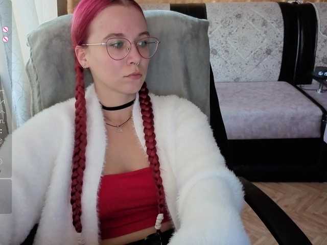 adrenalinse live cam on BongaCams