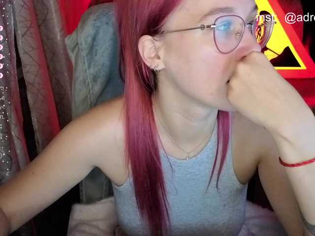 adrenalinse live cam on BongaCams