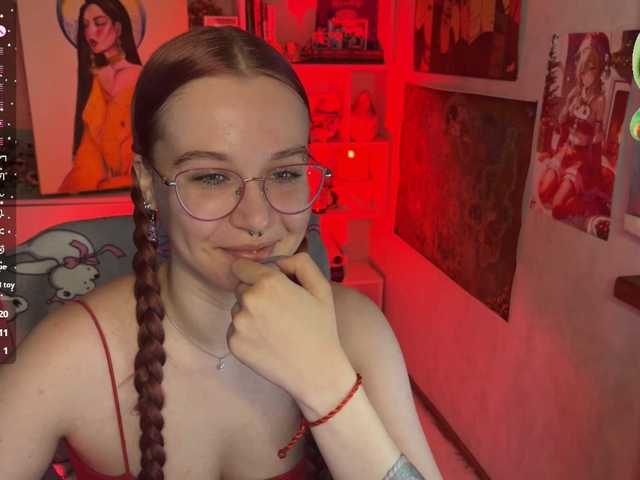 adrenalinse's BongaCams show and profile