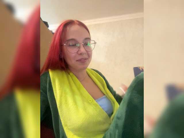 adrenalinse live cam on BongaCams