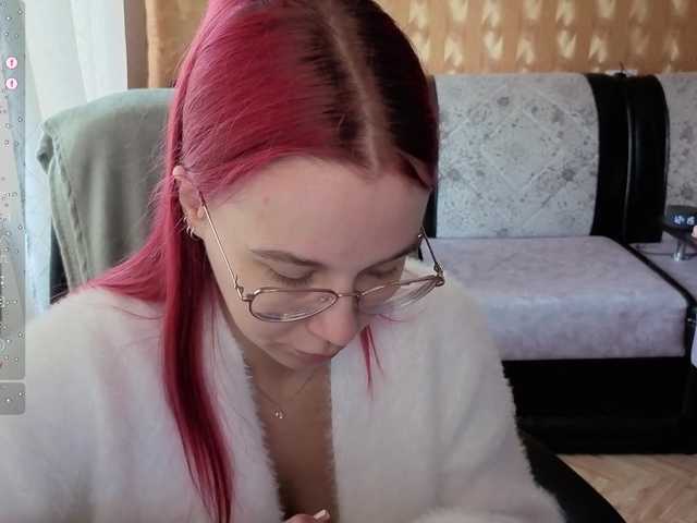 adrenalinse live cam on BongaCams