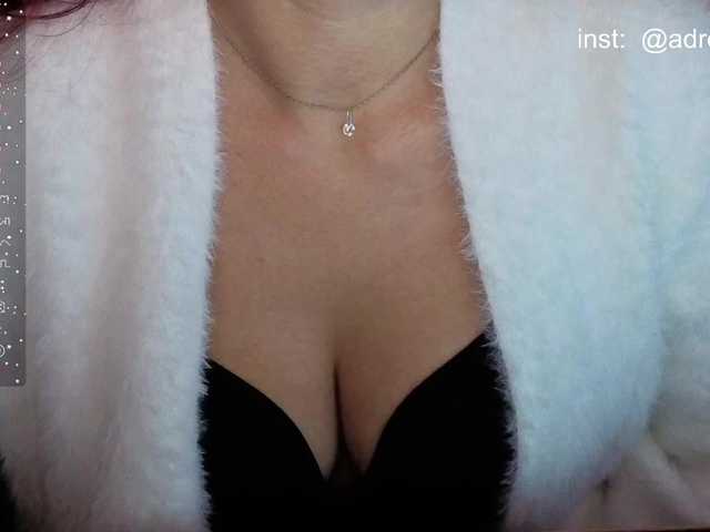 adrenalinse live cam on BongaCams