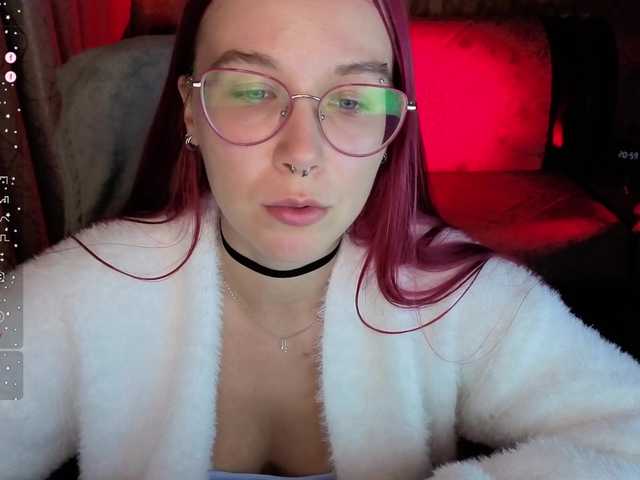 adrenalinse live cam on BongaCams