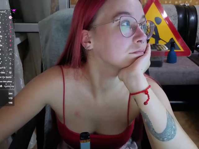 adrenalinse live cam on BongaCams