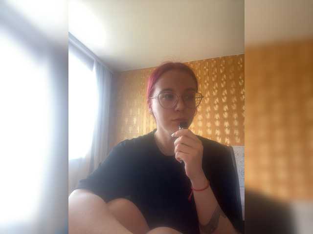 adrenalinse live cam on BongaCams