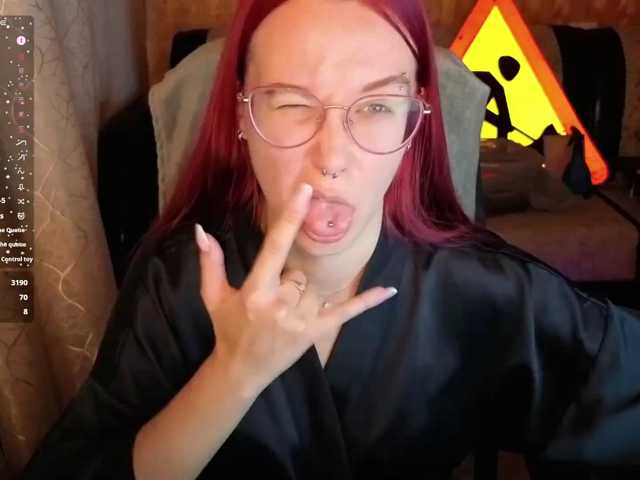 adrenalinse live cam on BongaCams