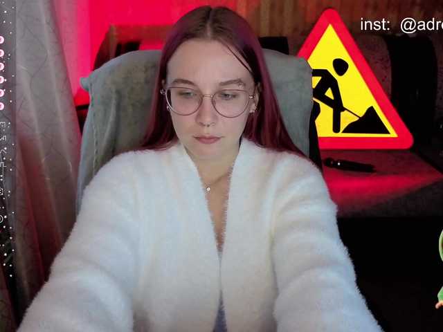 adrenalinse live cam on BongaCams
