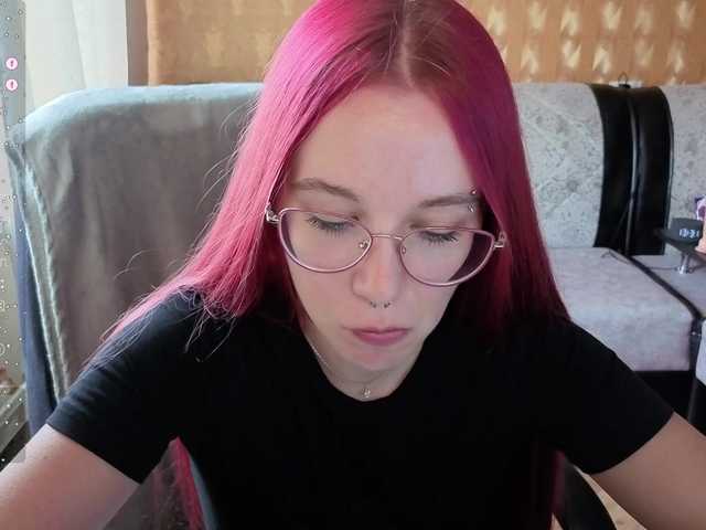 adrenalinse live cam on BongaCams