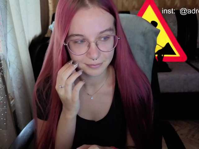 adrenalinse live cam on BongaCams