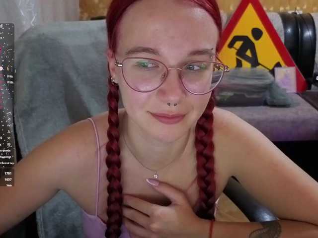 adrenalinse live cam on BongaCams