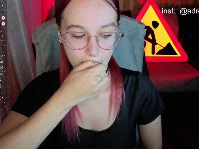 adrenalinse live cam on BongaCams