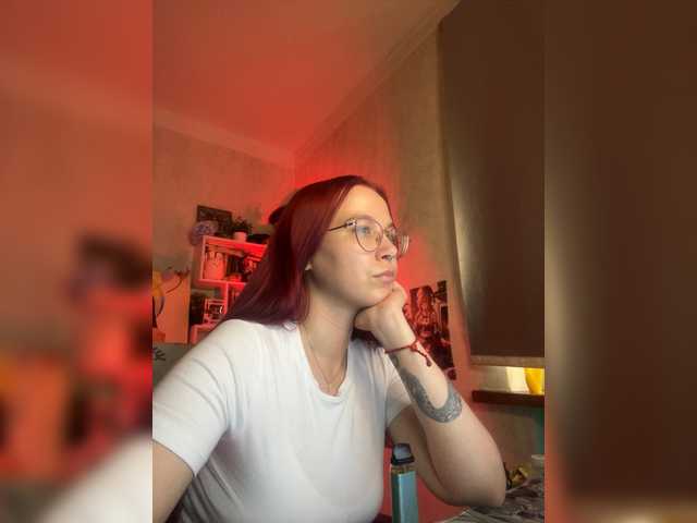adrenalinse live cam on BongaCams