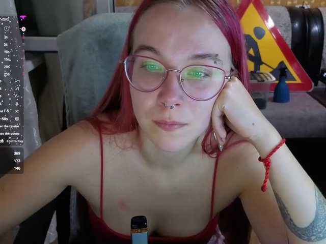 adrenalinse live cam on BongaCams
