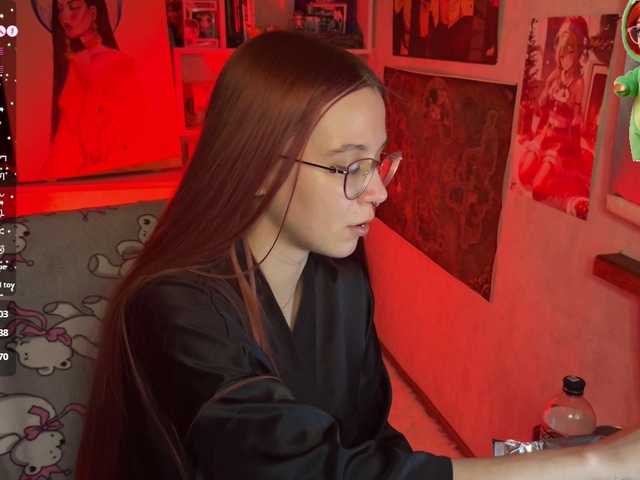 adrenalinse's BongaCams show and profile