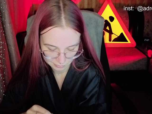 adrenalinse live cam on BongaCams