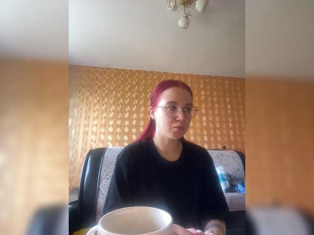 adrenalinse live cam on BongaCams