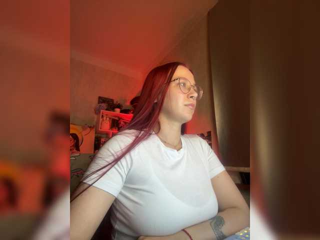 adrenalinse live cam on BongaCams