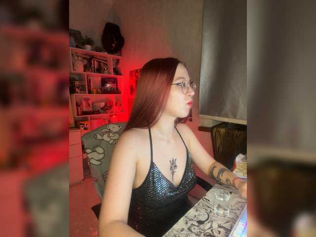 adrenalinse's BongaCams show and profile