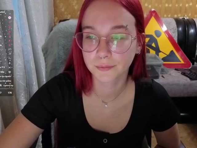 adrenalinse live cam on BongaCams