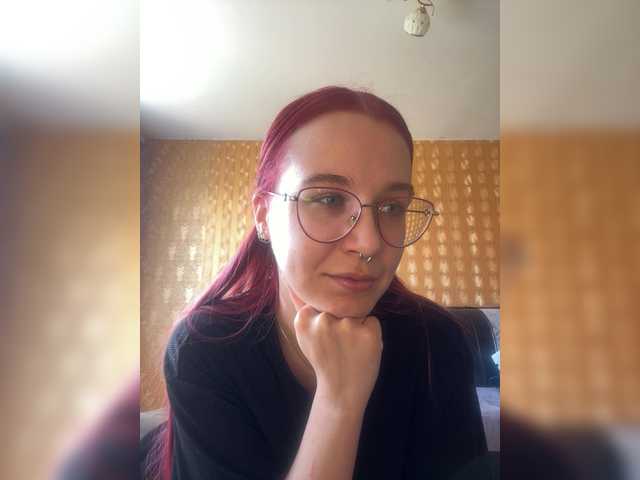 adrenalinse live cam on BongaCams