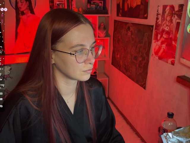adrenalinse's BongaCams show and profile