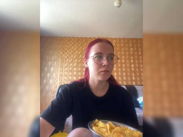 adrenalinse live cam on BongaCams
