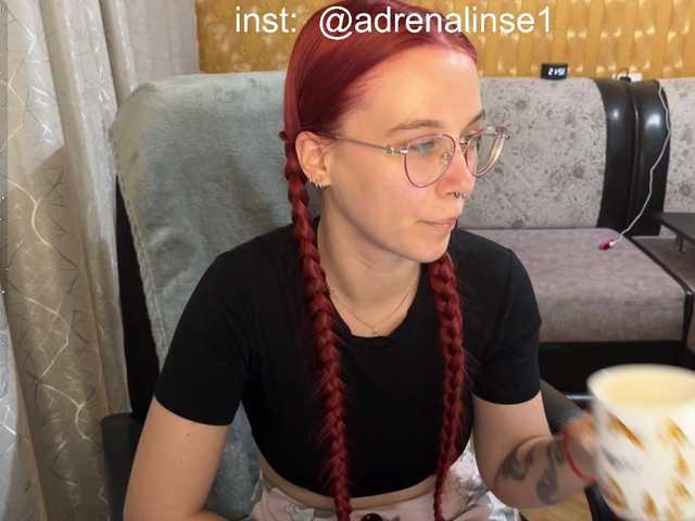 adrenalinse live cam on BongaCams