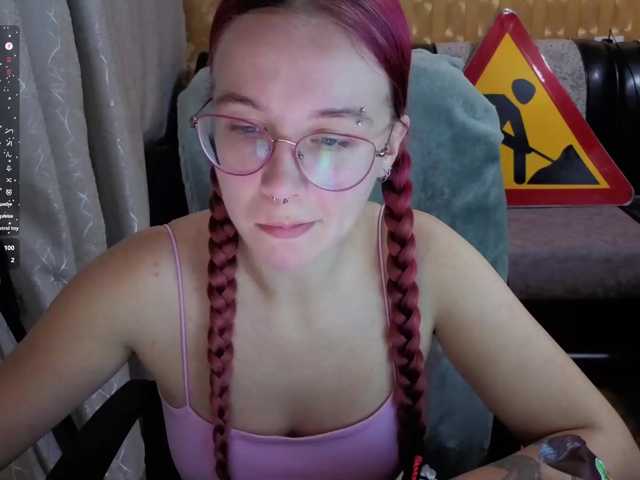 adrenalinse live cam on BongaCams