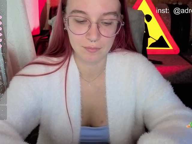 adrenalinse live cam on BongaCams