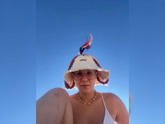adrenalinse live cam on BongaCams