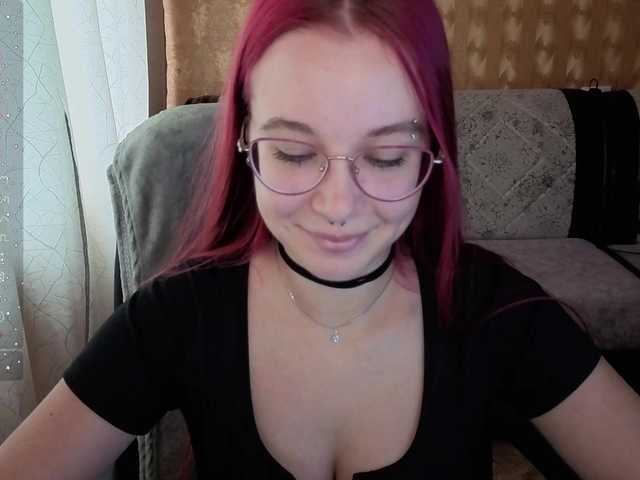 adrenalinse live cam on BongaCams