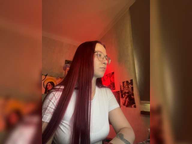adrenalinse live cam on BongaCams