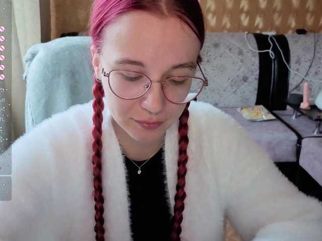 adrenalinse live cam on BongaCams