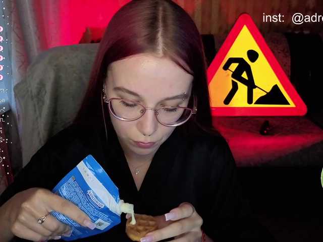 adrenalinse live cam on BongaCams