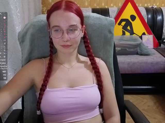 adrenalinse live cam on BongaCams
