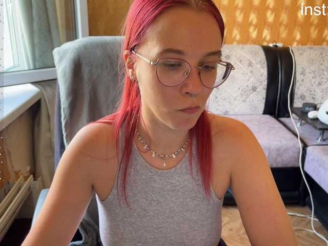 adrenalinse live cam on BongaCams