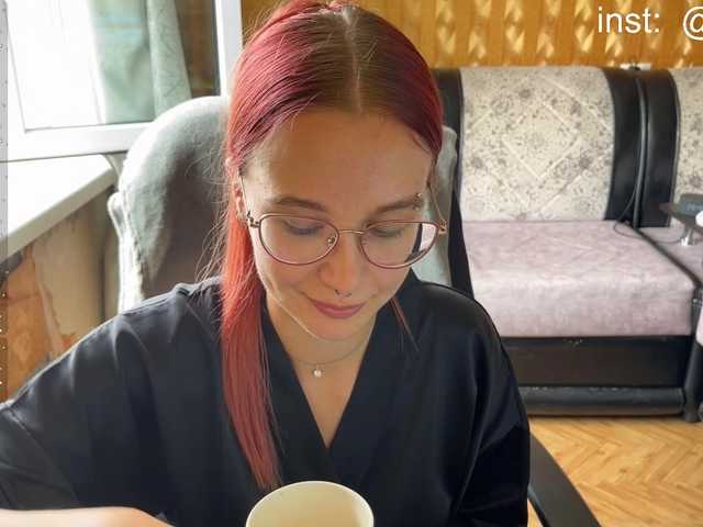 adrenalinse live cam on BongaCams