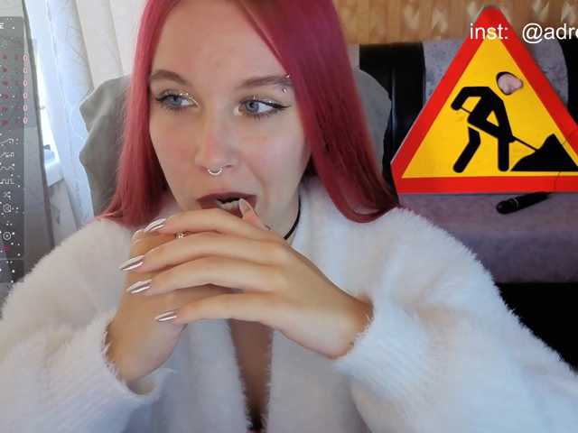 adrenalinse live cam on BongaCams