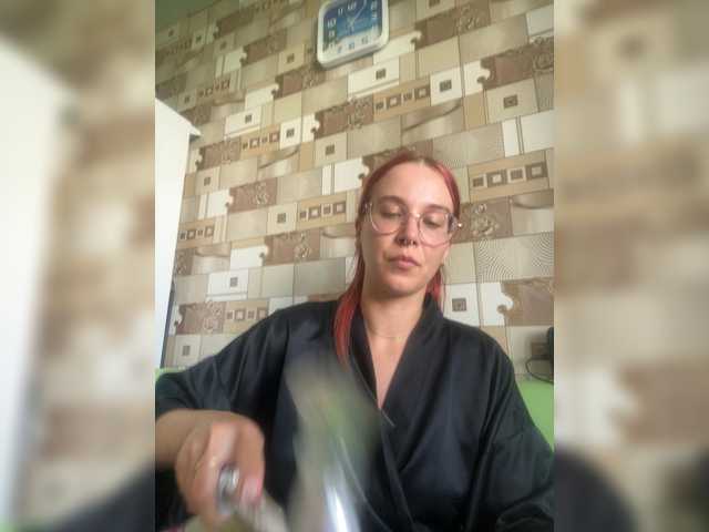 adrenalinse live cam on BongaCams