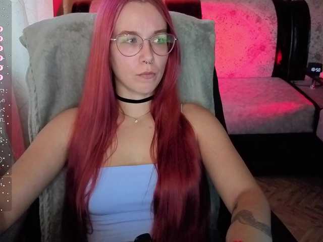 adrenalinse live cam on BongaCams