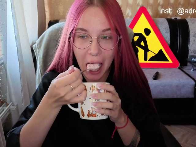 adrenalinse live cam on BongaCams