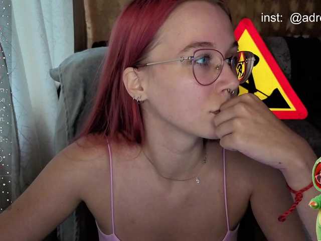 adrenalinse live cam on BongaCams