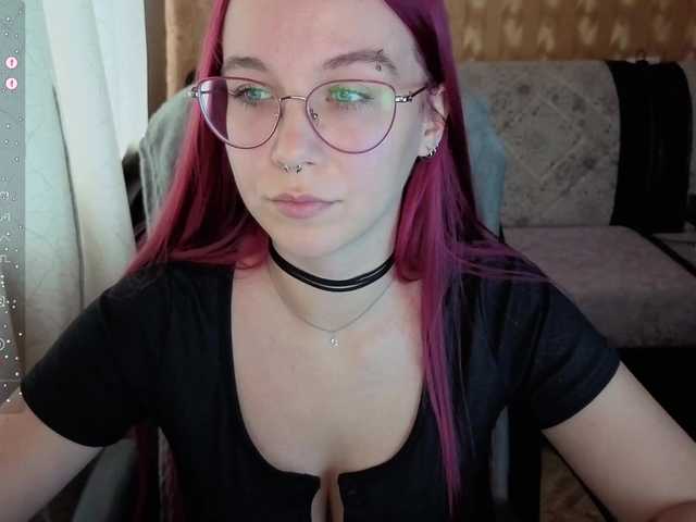 adrenalinse live cam on BongaCams