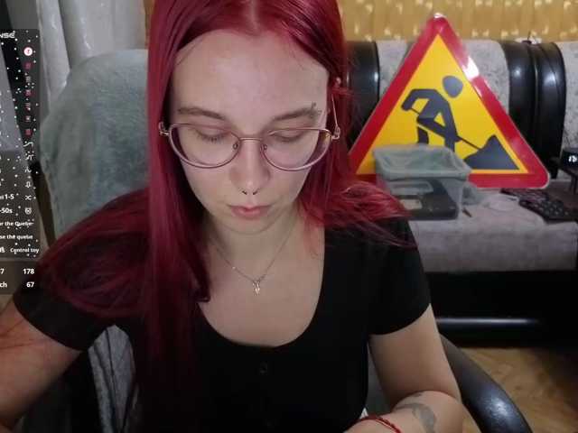adrenalinse live cam on BongaCams