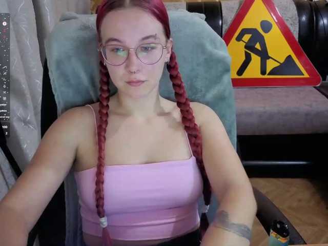 adrenalinse live cam on BongaCams